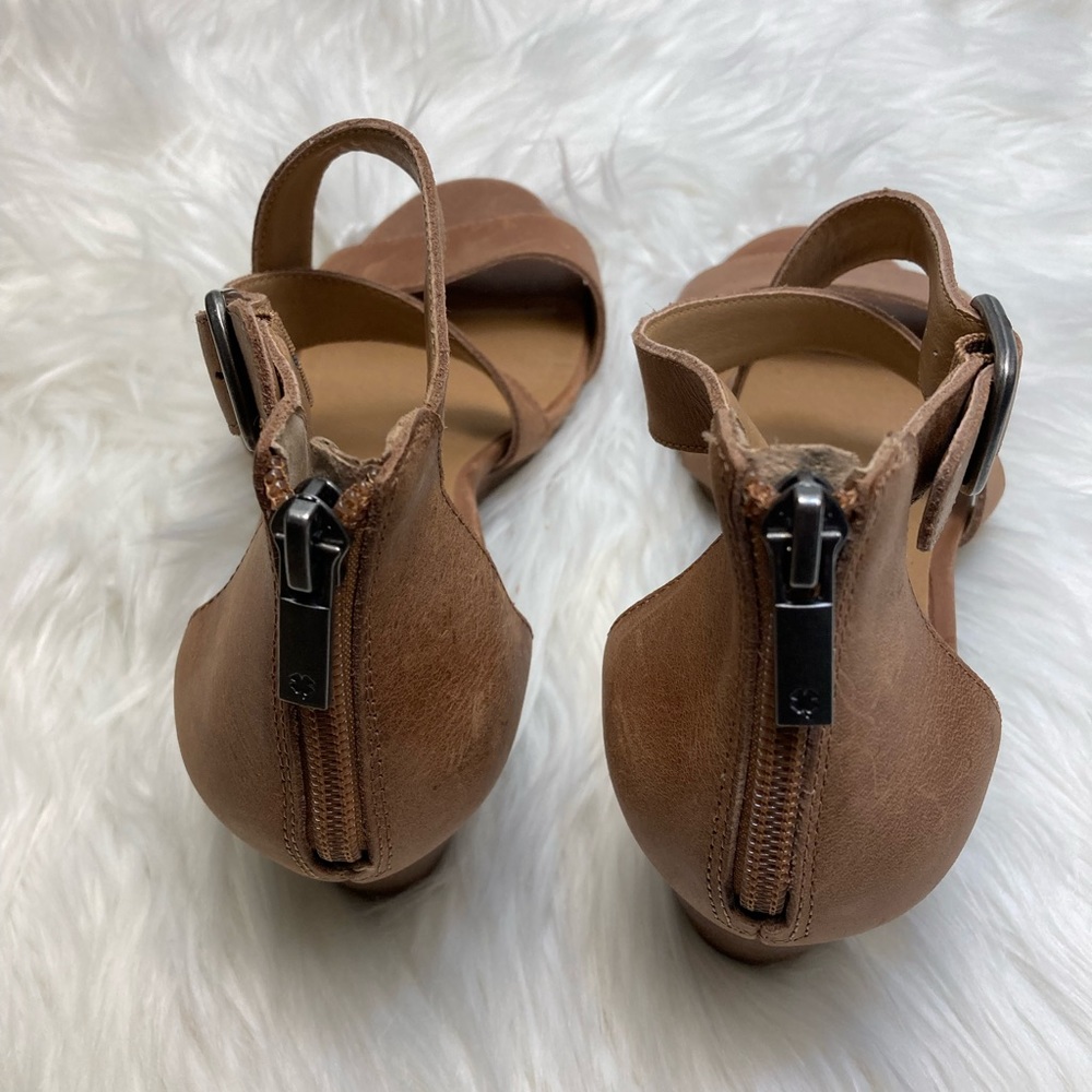 Lucky Brand Shoes. - Picture 4 of 7
